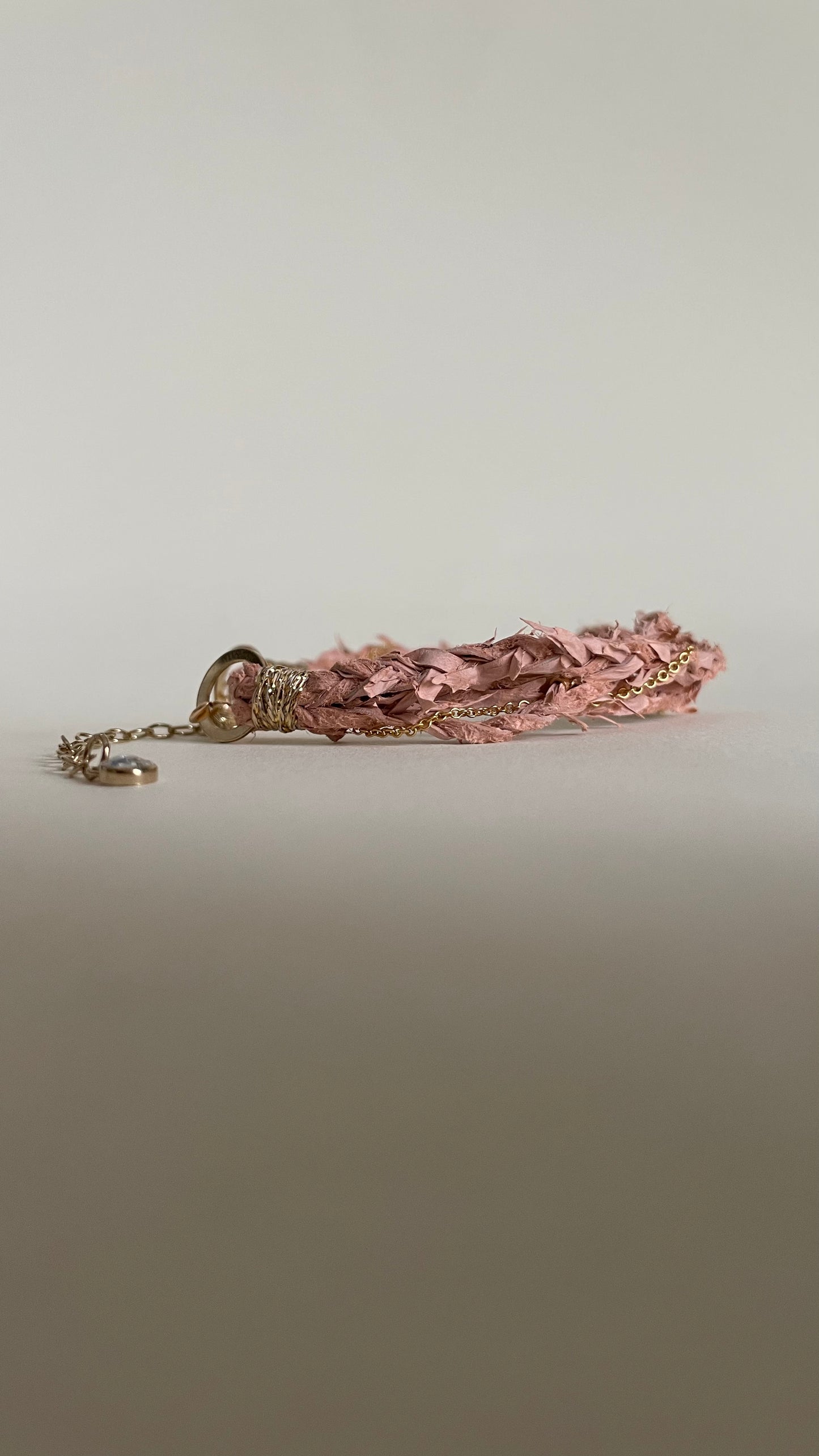 Fish leather bracelet, seaweed story, pink.