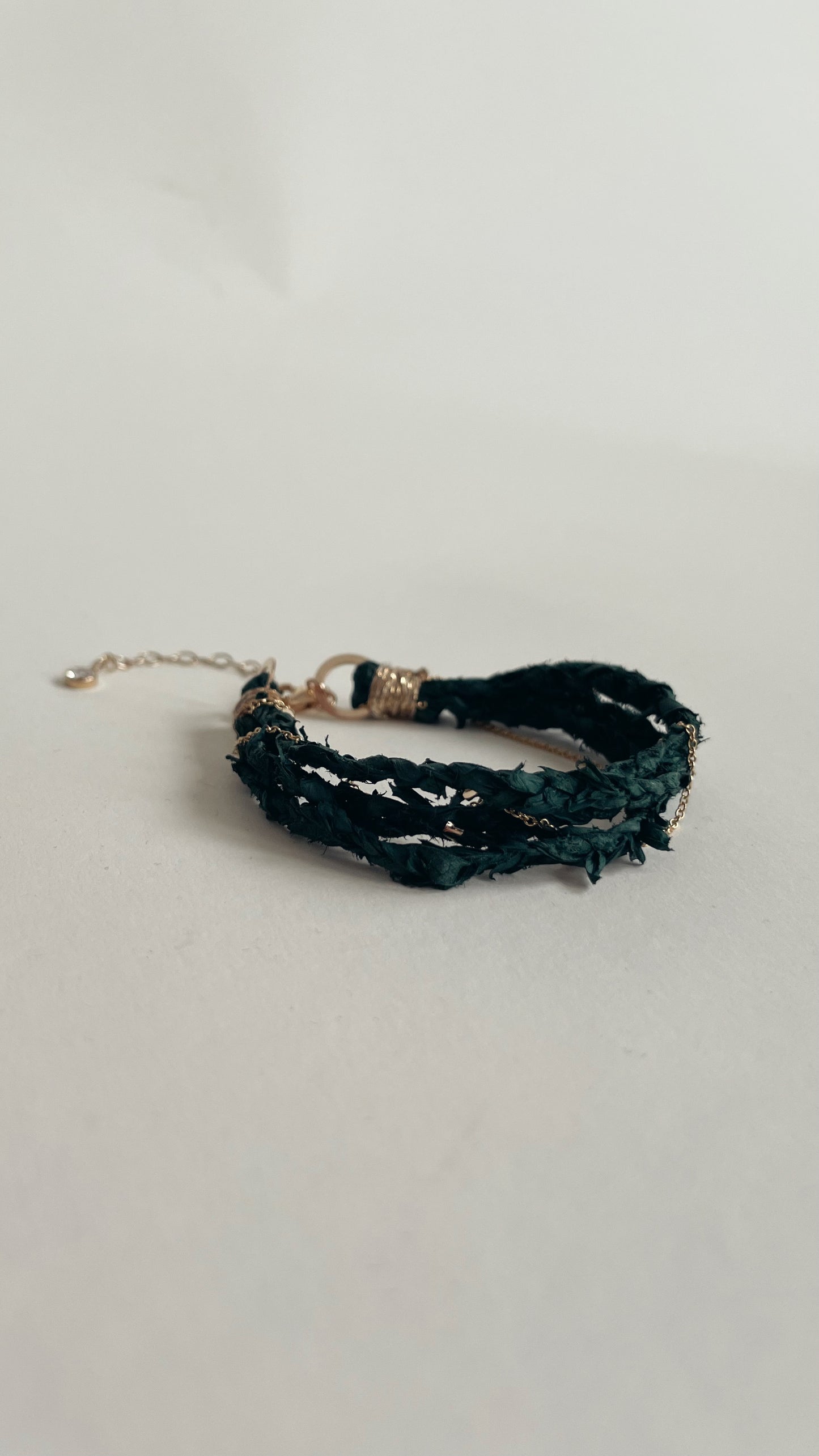 Fish leather bracelet, seaweed story, green.