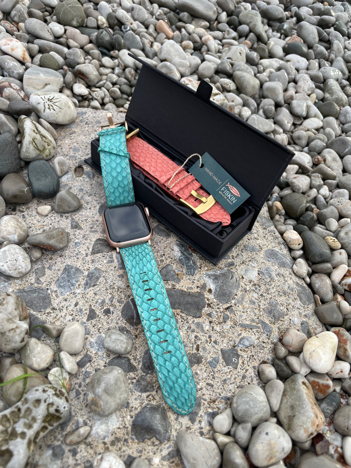 Watch strap for apple watch, salmon leather, green color